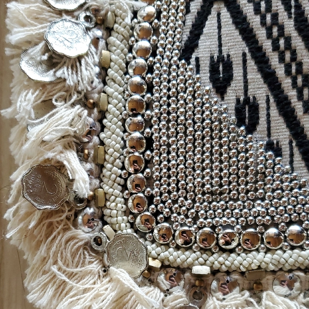 Antik Kraft Black and Cream Beaded Boho Fringe Bag - Picture 9 of 9